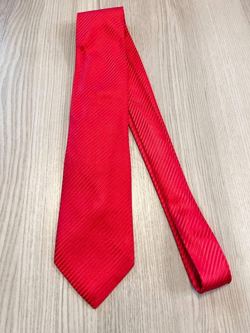 David Donahue 100% Silk Red Textured Tie Handmade in USA